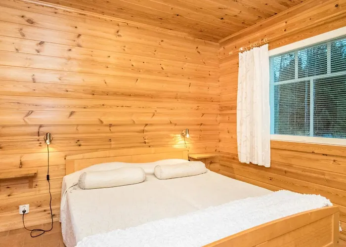 Loma-asunnot Lauttavalkama By Interhome